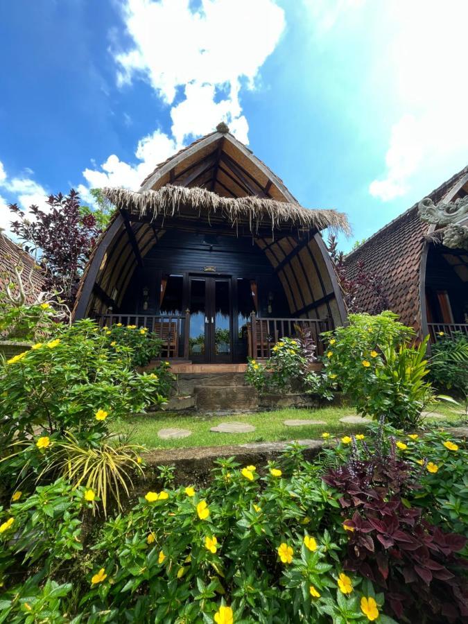 Holy Hills Bungalow Nusa Penida Batumadeg Exterior photo